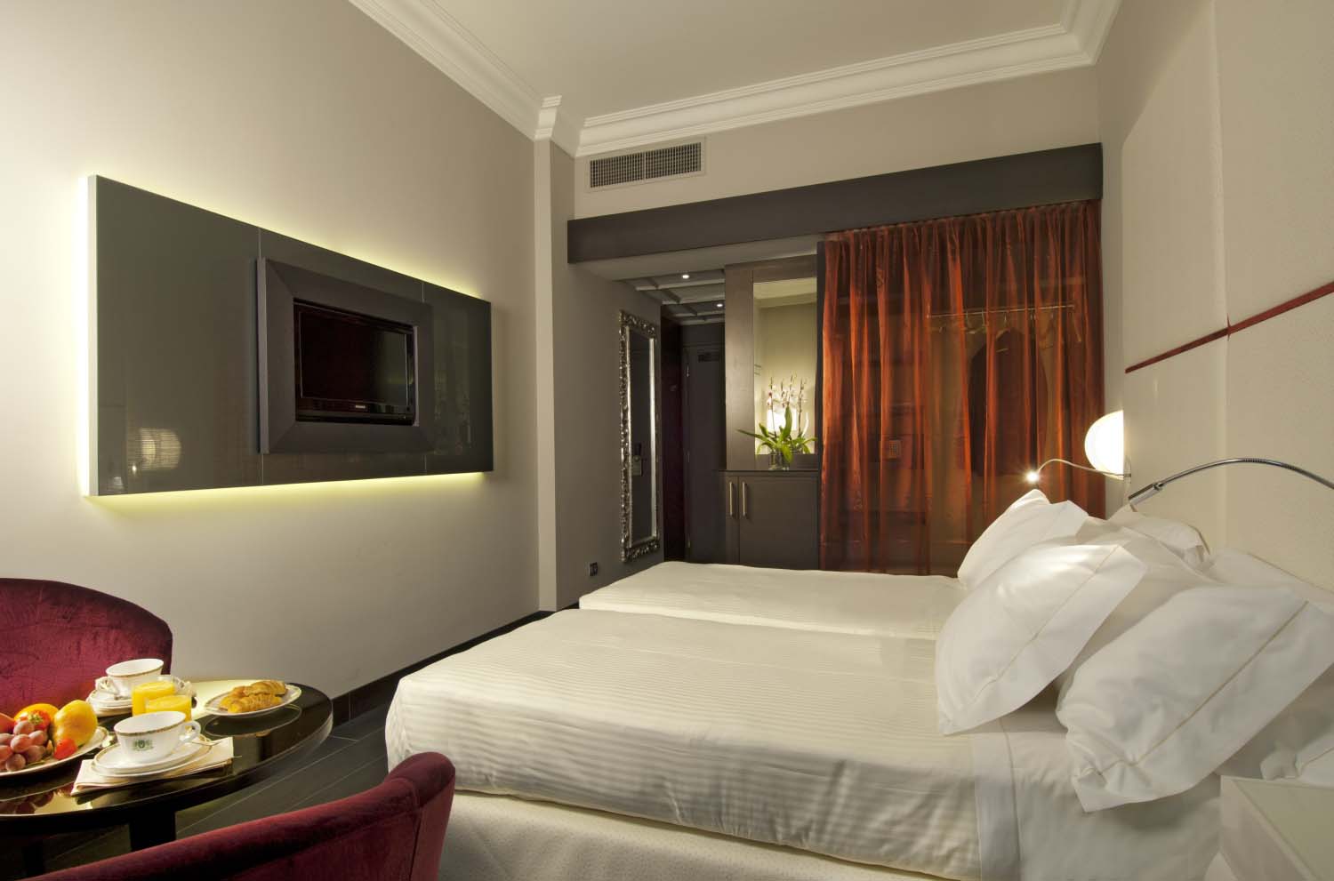 Sina De La Ville - Milano - Superior Room